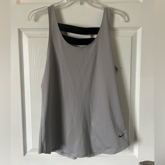 Nike Tops - Nike Women’s Racerback Dri Fit Tank Top. Size Medium